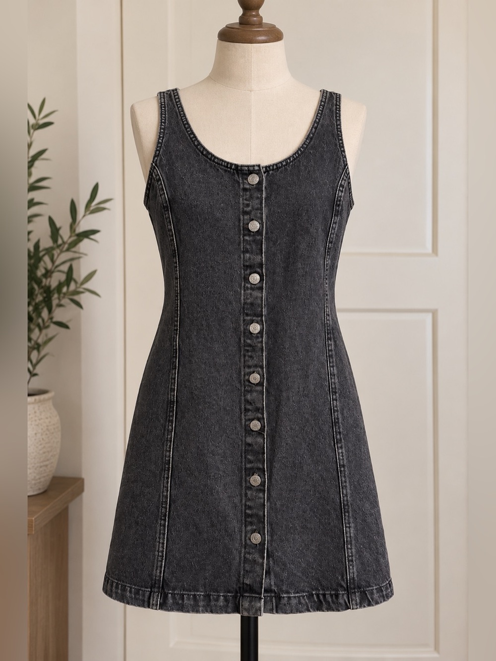 Vintage Levi’s Black Denim Button Front Mini Dress Cinch Back Grunge L 1990s